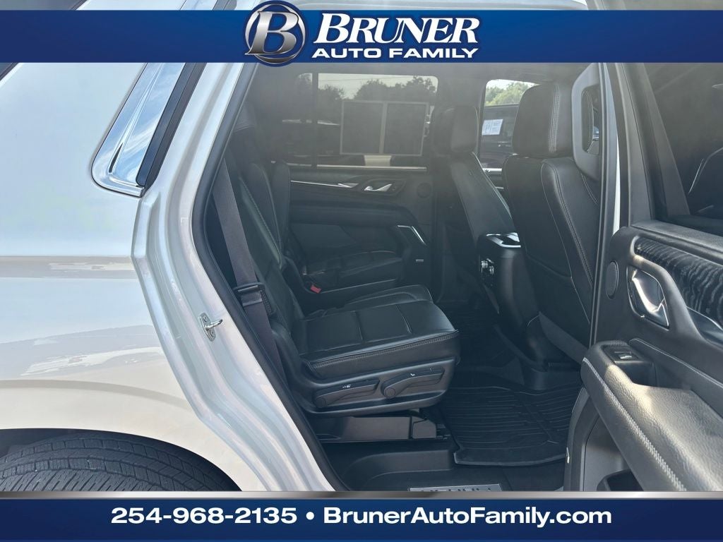 2022 GMC Yukon 4WD Denali