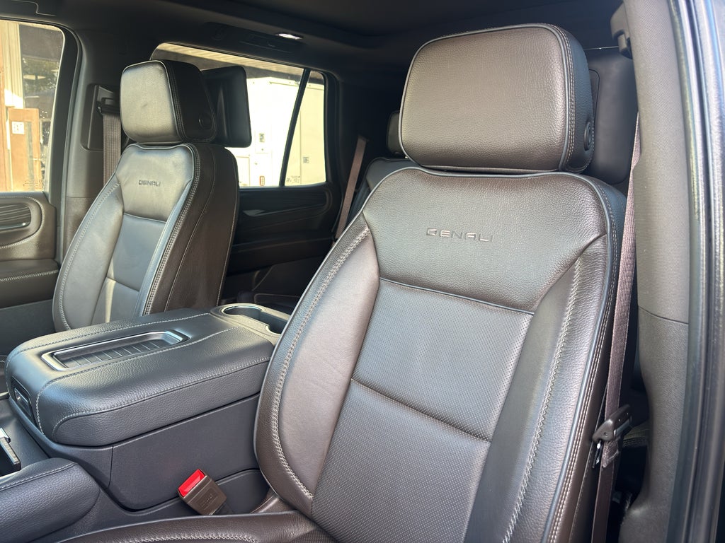 2024 GMC Yukon 4WD Denali