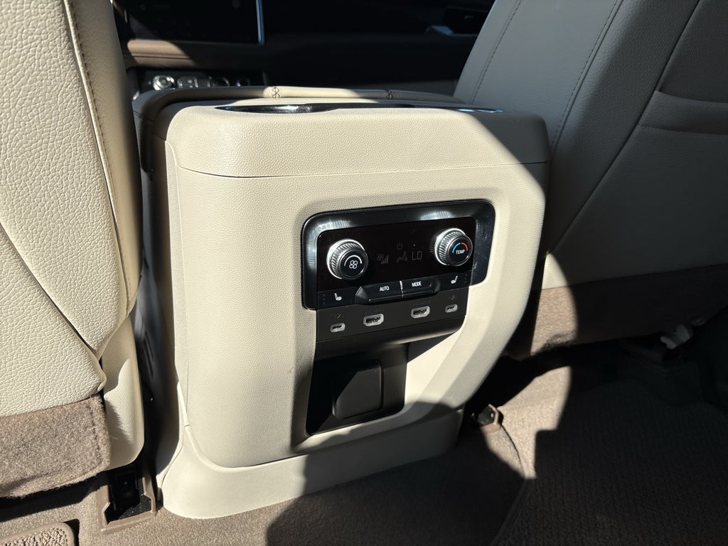 2024 GMC Yukon XL 4WD Denali