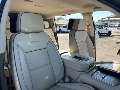 2024 GMC Yukon XL 4WD Denali