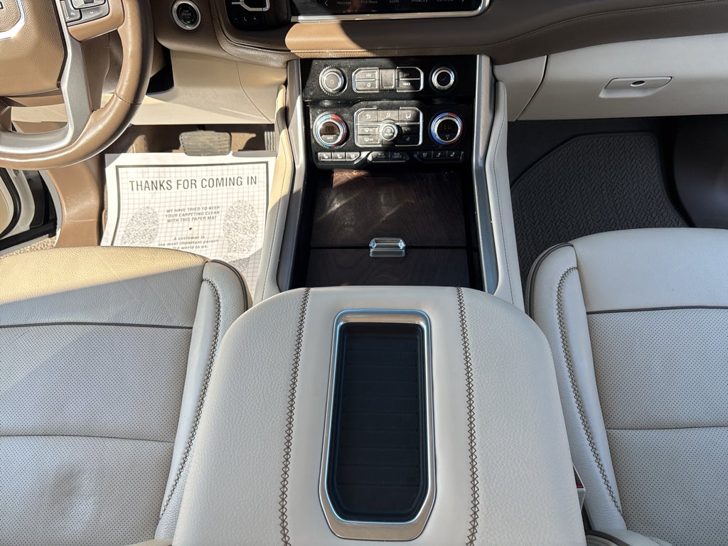 2024 GMC Yukon XL 4WD Denali