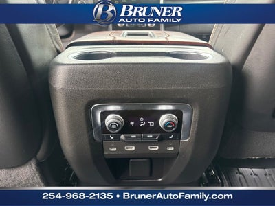 2024 GMC Yukon XL 4WD Denali Ultimate