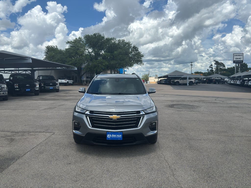 2023 Chevrolet Traverse FWD LT Leather