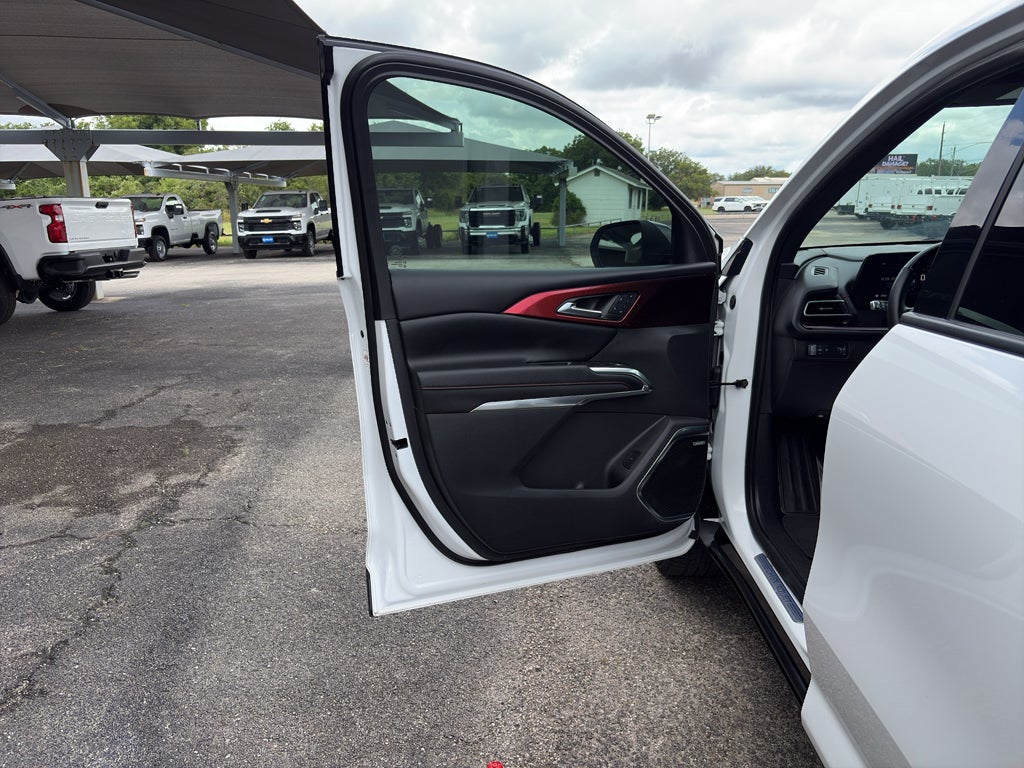 2024 Chevrolet Traverse FWD RS