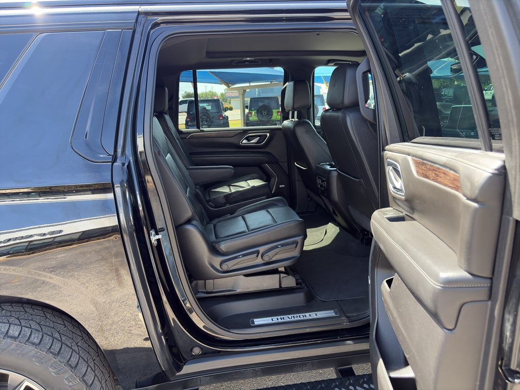 2021 Chevrolet Suburban 4WD Z71