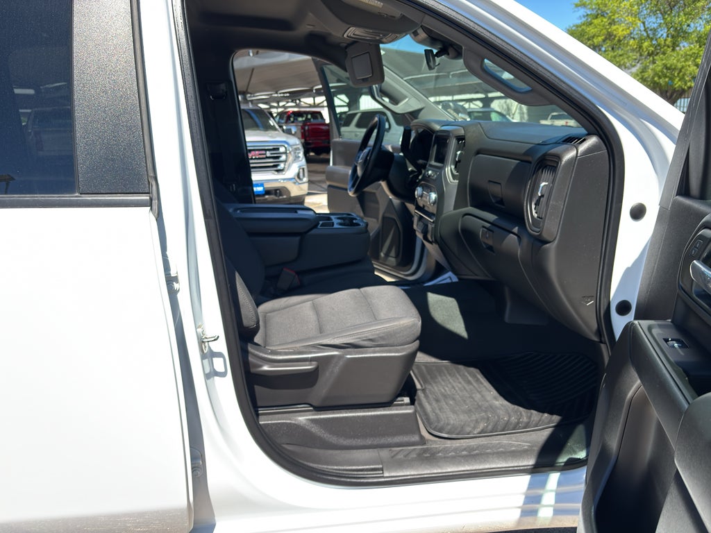 2024 GMC Sierra 2500HD 2WD Crew Cab Standard Bed Pro