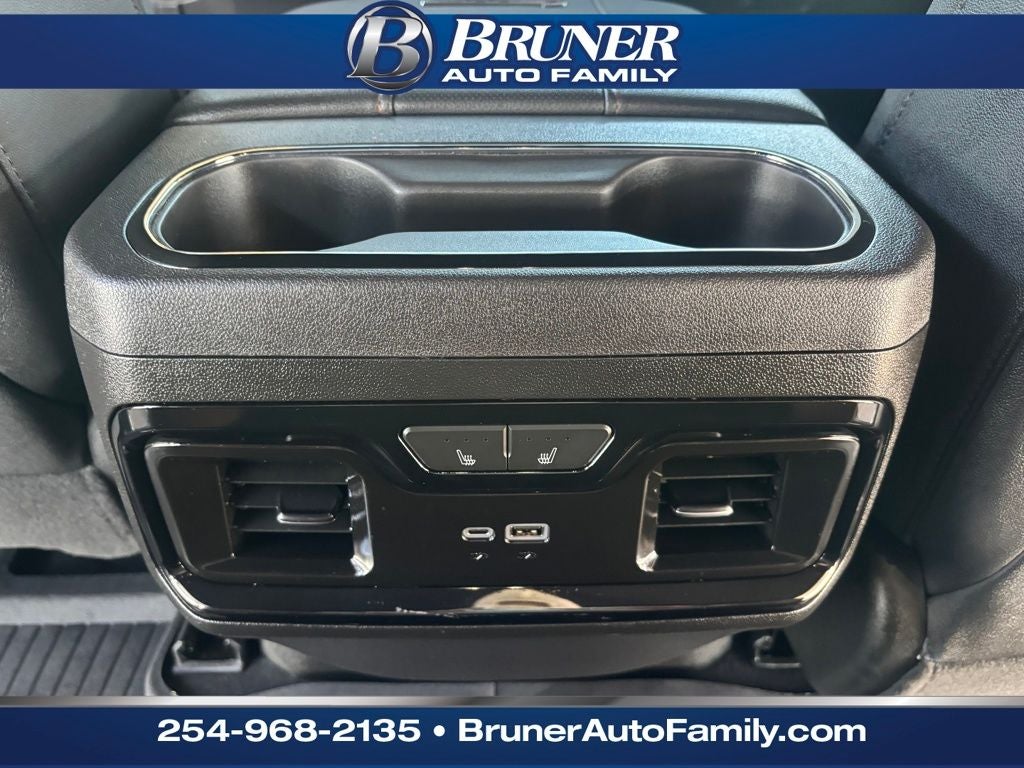 2024 GMC Sierra 2500HD 4WD Crew Cab Standard Bed AT4