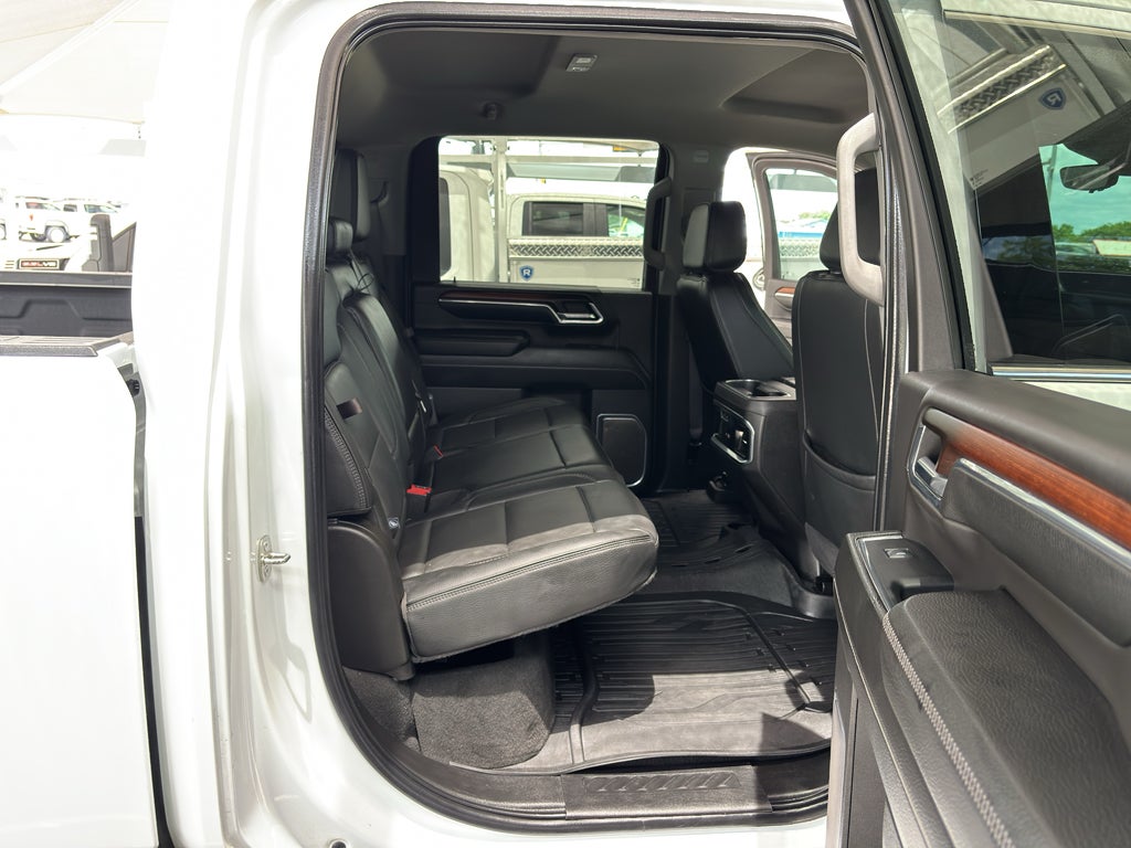 2024 GMC Sierra 2500HD 4WD Crew Cab Standard Bed Denali