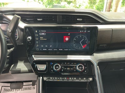 2024 GMC Sierra 2500HD 4WD Crew Cab Standard Bed Denali