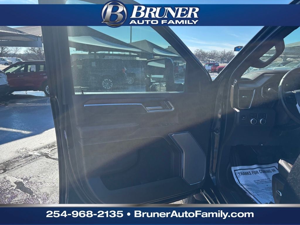 2024 GMC Sierra 3500HD 4WD Crew Cab Long Bed Denali