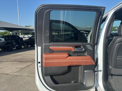 2025 GMC Sierra 3500HD 4WD Crew Cab Long Bed Denali Ultimate