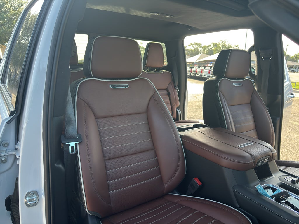 2025 GMC Sierra 3500HD 4WD Crew Cab Long Bed Denali Ultimate