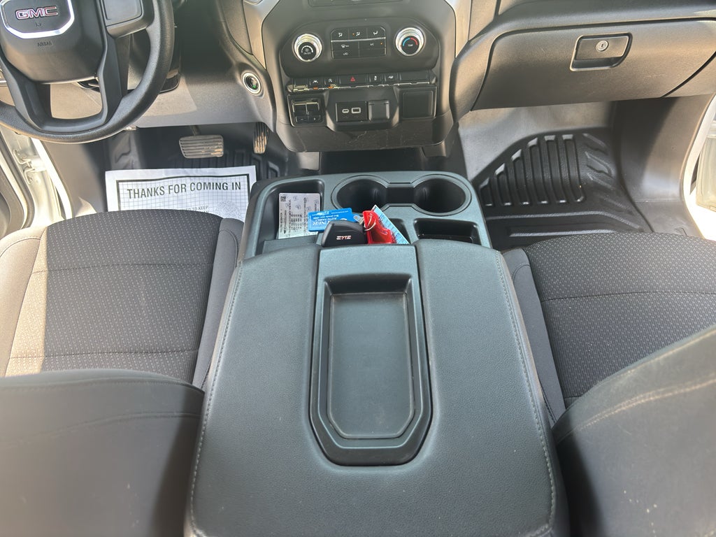 2025 GMC Sierra 1500 2WD Crew Cab Short Box Pro