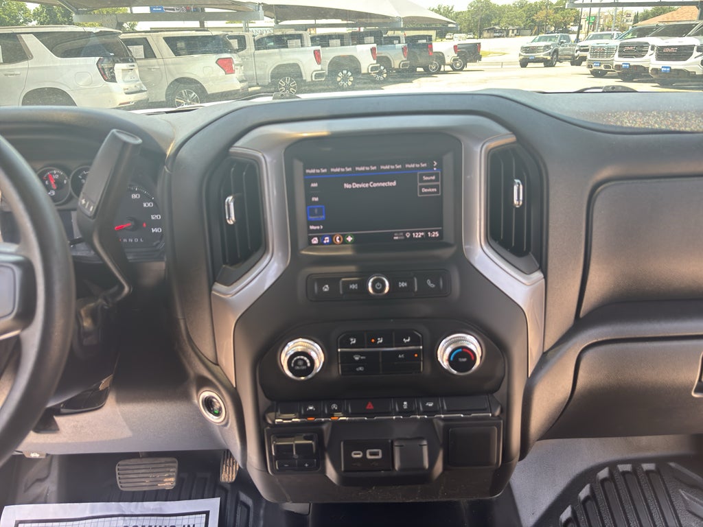 2025 GMC Sierra 1500 2WD Crew Cab Short Box Pro
