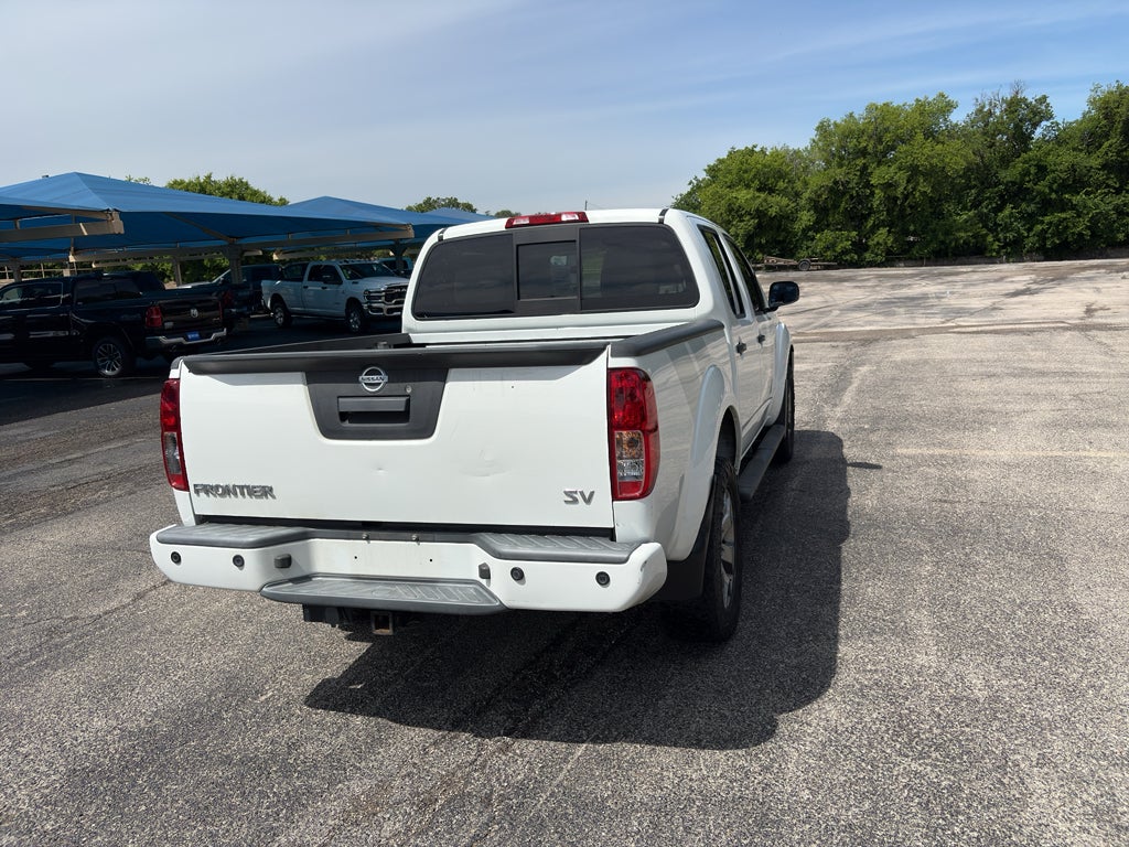 2021 Nissan Frontier Crew Cab SV 4x2