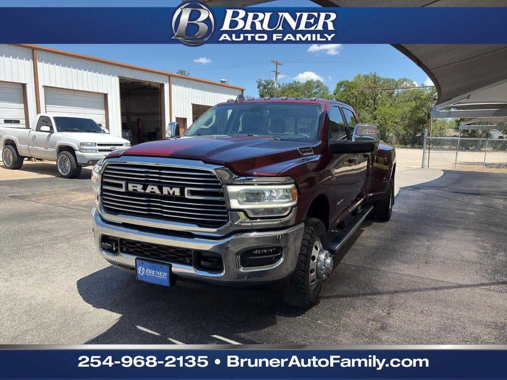 2024 RAM 3500 Laramie Crew Cab 4x4 8' Box