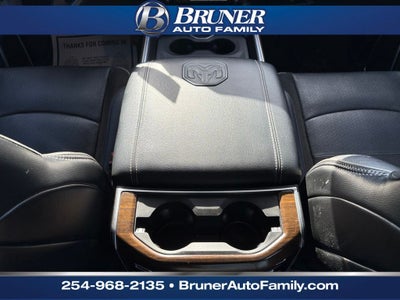 2024 RAM 3500 Laramie Crew Cab 4x4 8' Box