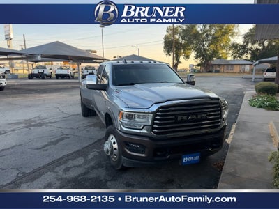 2023 RAM 3500 Limited Longhorn Crew Cab 4x4 8' Box