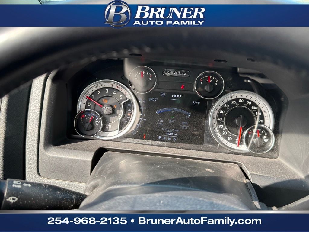 2017 RAM 3500 Lone Star Mega Cab 4x4 6'4' Box