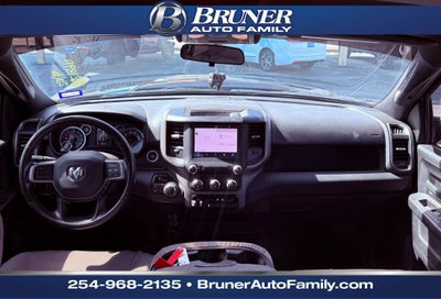 2022 RAM 2500 Tradesman Crew Cab 4x4 6'4' Box