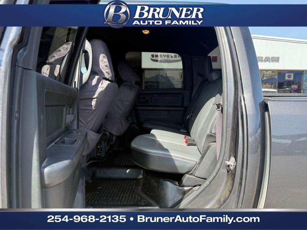 2022 RAM 2500 Tradesman Crew Cab 4x4 6'4' Box