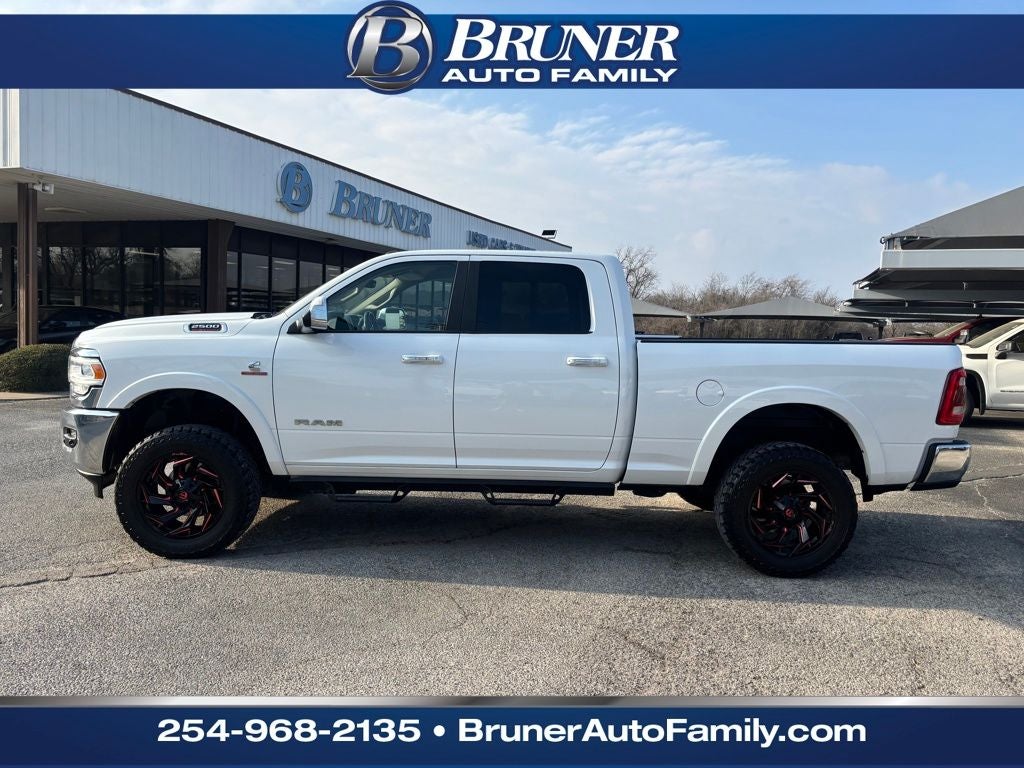 2019 RAM 2500 Laramie Crew Cab 4x4 6'4' Box