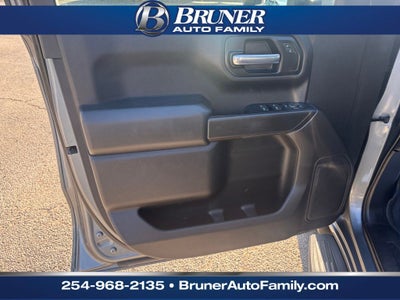 2020 Chevrolet Silverado 1500 4WD Crew Cab Short Bed Custom