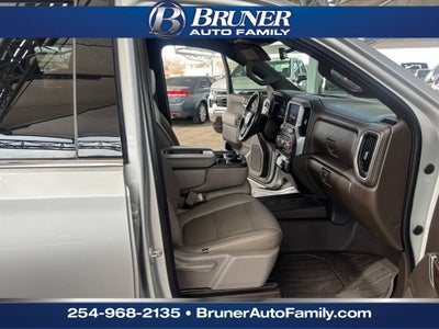 2021 GMC Sierra 1500 4WD Crew Cab Short Box SLE