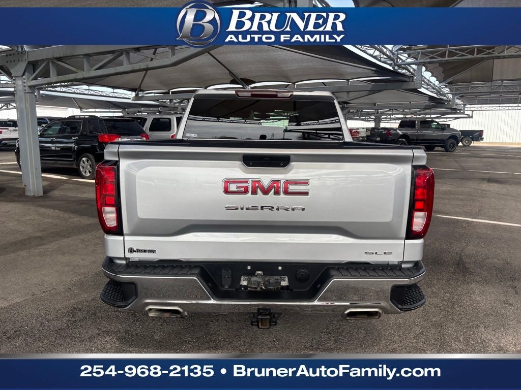 2021 GMC Sierra 1500 4WD Crew Cab Short Box SLE