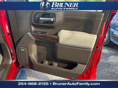 2022 GMC Sierra 1500 Limited 4WD Crew Cab Short Box SLT