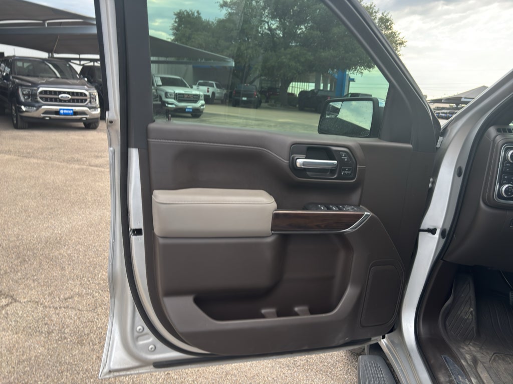 2021 GMC Sierra 1500 4WD Crew Cab Short Box SLT