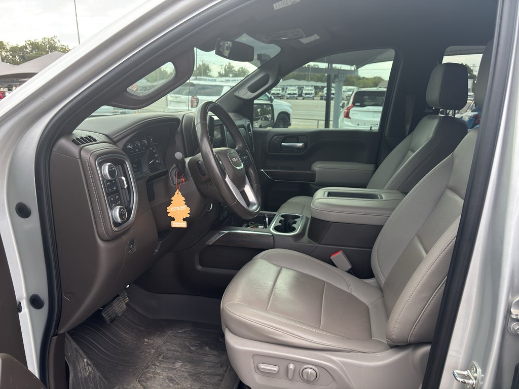 2021 GMC Sierra 1500 4WD Crew Cab Short Box SLT