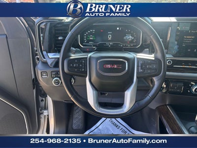 2022 GMC Sierra 1500 4WD Crew Cab Short Box Elevation