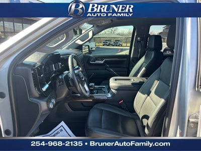 2022 GMC Sierra 1500 4WD Crew Cab Short Box Elevation