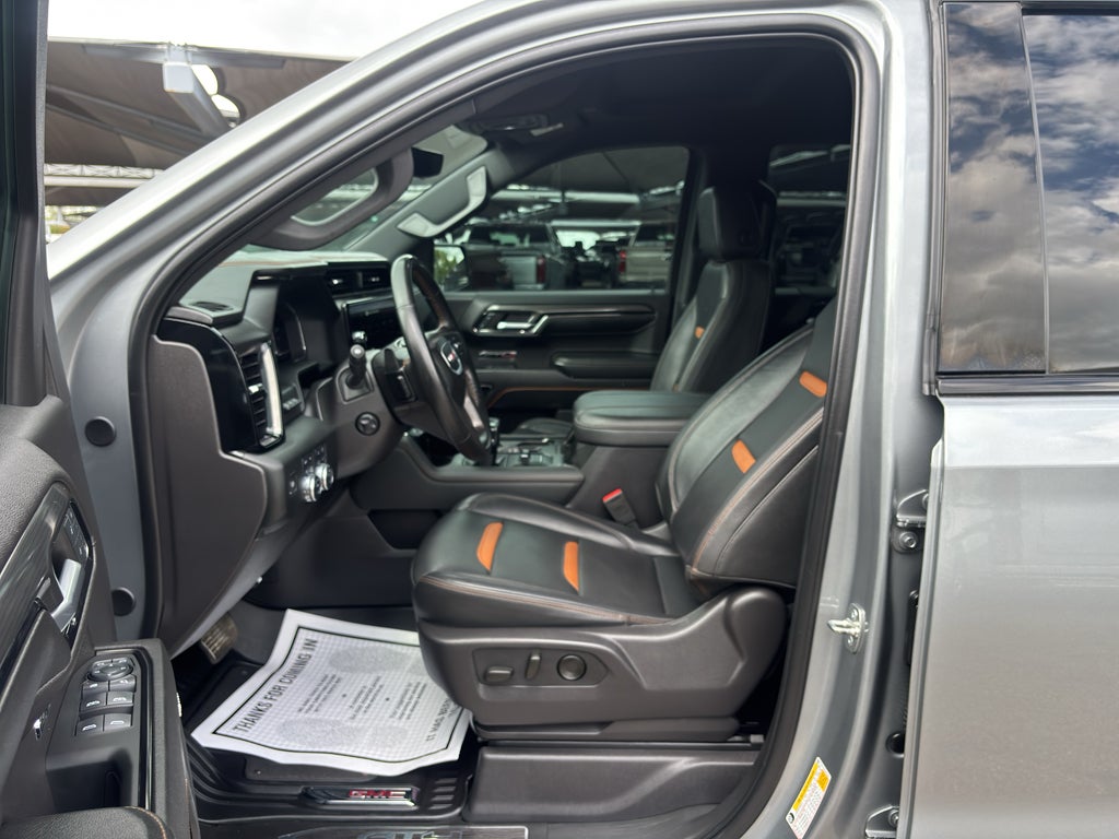 2024 GMC Sierra 1500 4WD Crew Cab Short Box AT4