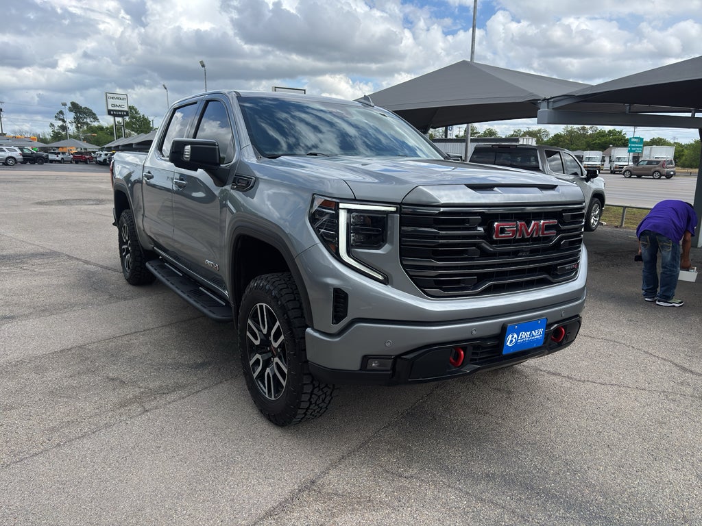 2024 GMC Sierra 1500 4WD Crew Cab Short Box AT4