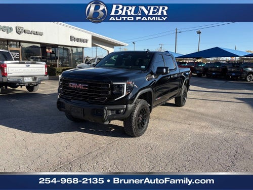2023 GMC Sierra 1500 4WD Crew Cab Short Box AT4X