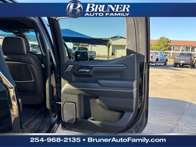 2023 GMC Sierra 1500 4WD Crew Cab Short Box AT4X