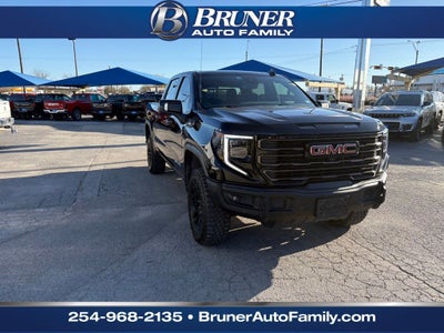 2023 GMC Sierra 1500 4WD Crew Cab Short Box AT4X