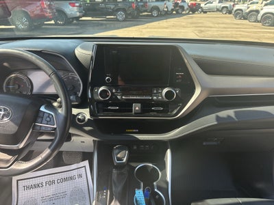 2024 Toyota Highlander Hybrid XLE