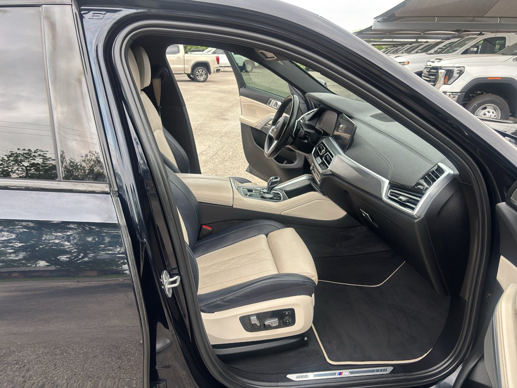 2023 BMW X6 xDrive40i