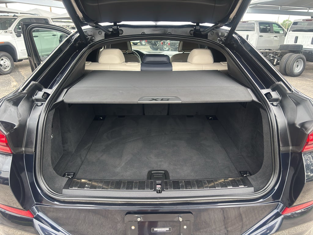 2023 BMW X6 xDrive40i