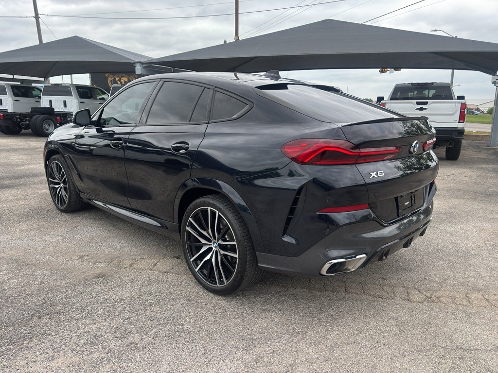 2023 BMW X6 xDrive40i