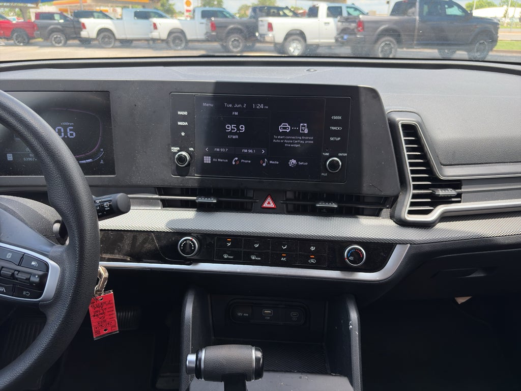 2023 Kia Sportage LX