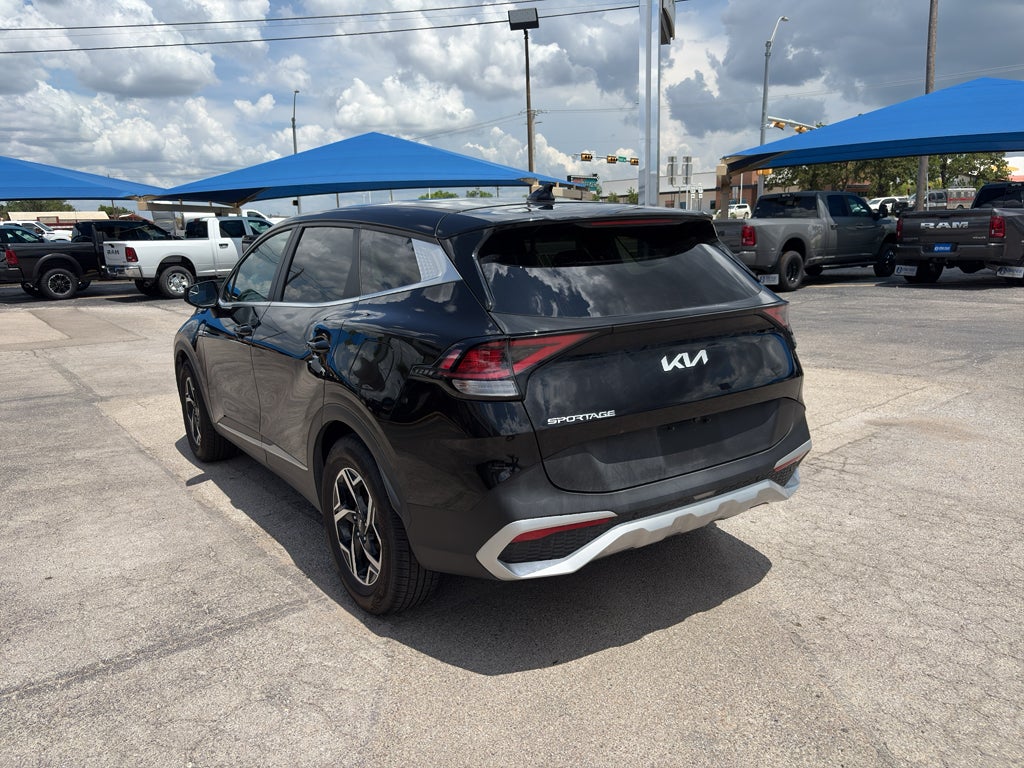 2023 Kia Sportage LX