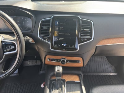 2021 Volvo XC90 T6 Momentum 6 Passenger